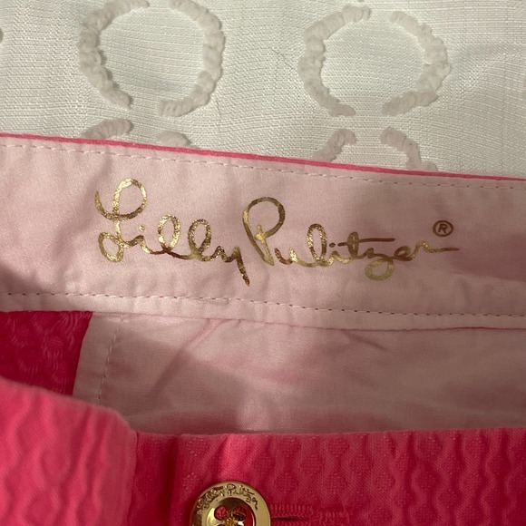 Lilly Pulitzer Aura Pink Buttercup Short Size 0 PreOwned Scallop‎ Hem - Picture 4 of 7